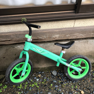 子供用　ペダルなし自転車　