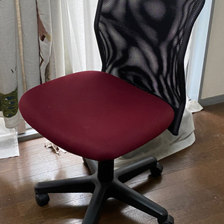 オフィスチェア　キャスター付き椅子