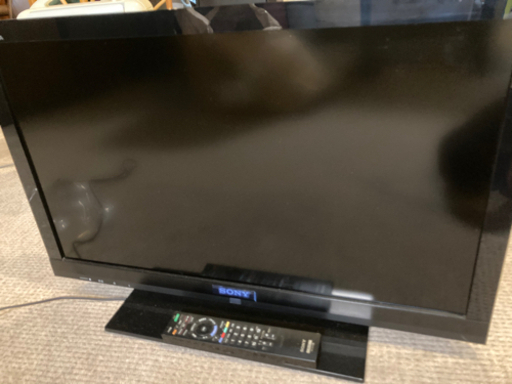 輝く高品質な テレビ　SONY 32型 その他