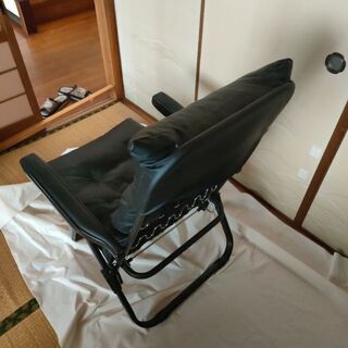 【ネット決済】折り畳み出来る椅子