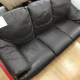 トレファク神戸新長田】レザー生地の3人掛けソファ入荷致しました 