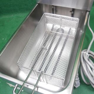 ☆中古品 マルゼン卓上電気フライヤー MEF-M8T 8L 100V 2018年製 揚げ