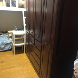 4分割（左右/真ん中上下）クローゼット