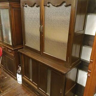 値下げします!アンティークキャビネット ダイヤ硝子戸