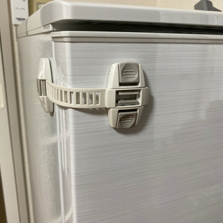 冷蔵庫　SHARP SJ-D14E-W