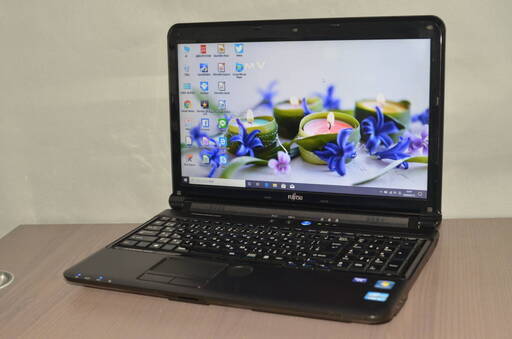 最新Windows10+office　爆速新品SSD240GB 富士通 LIFEBOOK AH56/D i5-2520M/8GB/ブルーレイ/無線/USB3.0/Webカメラ/便利なソフト
