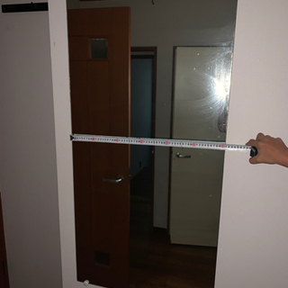 大きな姿見の鏡