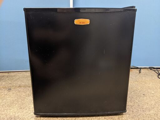 Abitelax 電気冷蔵庫 AR-520JE 46L 小型 ブラック 右開き 2010年製
