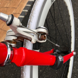 快適なピストバイク　ノーパンクタイヤ　自転車 快適なピストバイク ノーパンクタイヤ 自転車