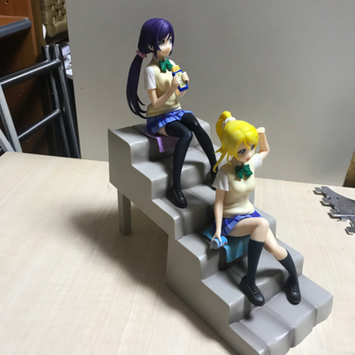 ラブライブm S フィギュア東條希絢瀬絵里制服 みやこじま 六甲の家具の中古あげます 譲ります ジモティーで不用品の処分
