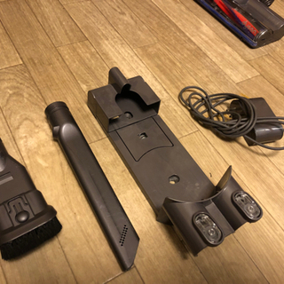 ダイソン ハンディタイプ 掃除機 V6