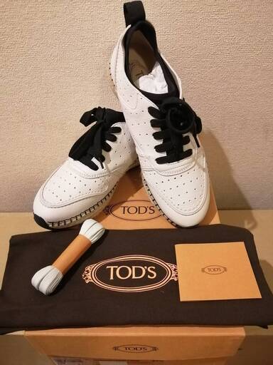 新品！TOD'S GOMMA RUN RAFLA 29A ALLACCIATA