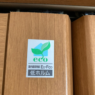 クローゼット扉　TOSTEM