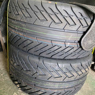 【ネット決済】ゼクノーバ　265/35R18 雨の日のドリフトに！