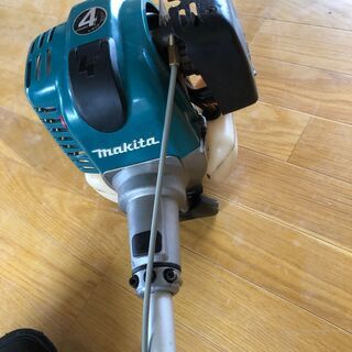 美品！　マキタMEM427　4st　レギュラーガソリン仕様　動作確認済み　ウェストサポーターベルト付 美品！ マキタMEM427 4st レギュラーガソリン仕様 動作確認済み