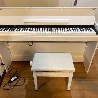 【ネット決済】ヤマハ電子ピアノ　白　美品！