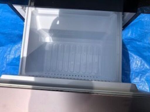 Y!　シャープ 2ドア冷凍冷蔵庫 SJ-GD14D-B プラズマクラスター冷蔵庫 137Lつけかえどっちもドア ピュアブラック 2017年製