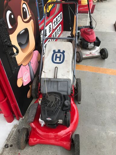 【引取限定】BRIGGS＆STRATTON　芝刈り機　ヤードマシン 中古品【うるま市田場】