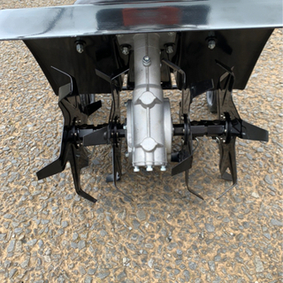 エンジン式　タイヤ付　耕運機　ハイパワー作業能力アップ　新品 排気量　52cc