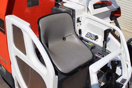 SOLD OUT】クボタ コンバイン 2条刈り R216s アワ251h【整備済み】