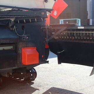 SOLD OUT】クボタ コンバイン AR218 2条刈 18馬力 グレンタンク 【簡易