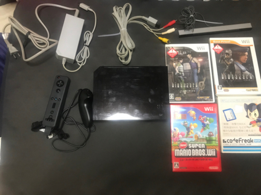 Wii黒　ソフト4本セットおまけ1本