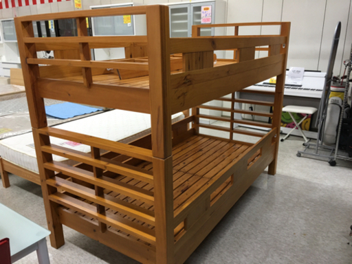 木製　２段ベッド