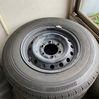 送料無料/プレゼント付♪ ハイエース純正ホイール タイヤセット 新車