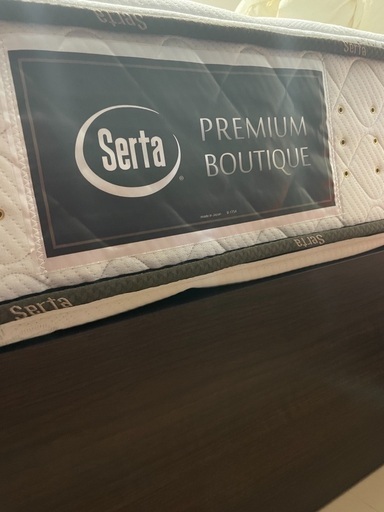 早めのお渡し希望　全米 No.1 Serta サータ　高級ベッド　セミダブル