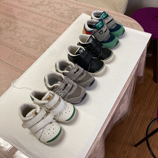 【ネット決済】ミキハウス、ニューバランス　子供靴セット