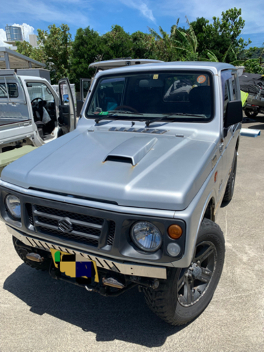ジムニーJA12w 値下げ中❗APIOフロントグリル ジムニーJA12.JA22.JB32