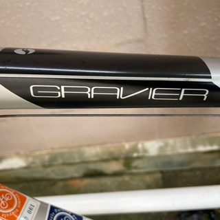 クロスバイク　Giant  gravier   アルミ