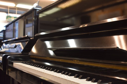 オファー ヤマハ中古アップライトピアノ No.U1（1966年製造） 