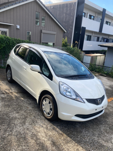 車検2年コミコミ♪ ホンダ　フィットＧ　走行4998キロ‼️ Fパッケージ