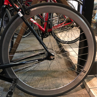 値下げ相談応 ピストバイク フリーギア フロントカーボンタイヤ