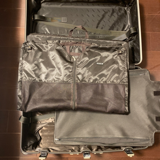 リモワ　レザー　 86L スーツケース リモワ レザー 86L スーツケース リモワのスーツケースのおすすめ人気