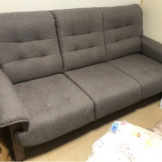 ソファ ニトリ 3人用布張りソファ(決まりました。)
