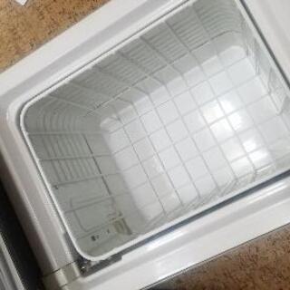 エンゲル　ENGEL 車載用冷蔵庫　MT17F-D1