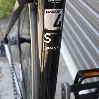 美車！GIANT（ジャイアント） DEFY4 きれいなロードバイク！C-T約