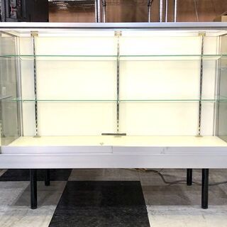 札幌近郊　送料無料　業務用 ガラスショーケース 店舗ディスプレイ用 棚板2枚 約幅1200㎜×高915×奥450