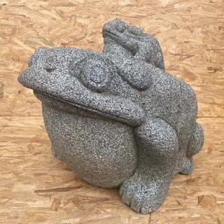 石灯篭 カエル 蛙 全長64㎝ 重さ約200kg位 庭石 観賞石...