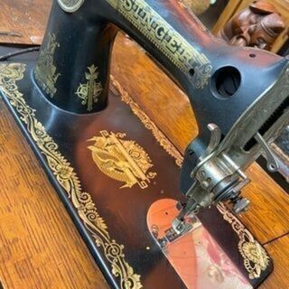 9/21シンガー 足踏みミシン 網脚 昭和レトロ アンティーク 台付き