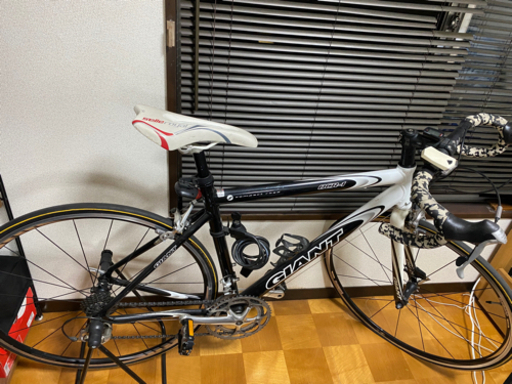 GIANT ロードバイク