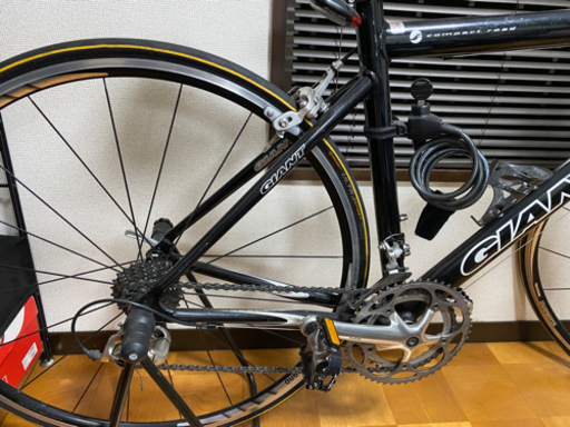 GIANT ロードバイク Giant ロードバイク ホワイト サドルバック付き