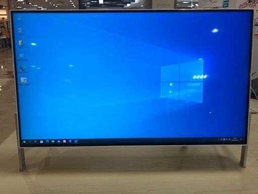 富士通（FMVF70D1W）23.8インチデスクトップPC　Corei7　HDD1TB