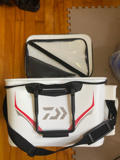 釣り、DAIWA 、活かしバッカン　美品