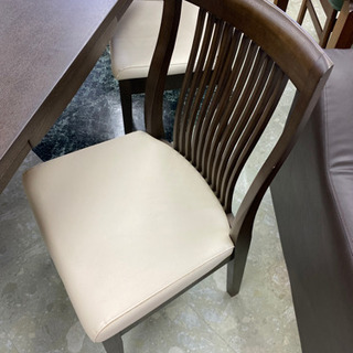 KTMです。引取専用 大塚家具 ダイニングテーブル 椅子4脚 KTM様専用です。引取専用 大塚家具 ダイニングテーブル 椅子4脚