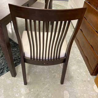 KTMです。引取専用 大塚家具 ダイニングテーブル 椅子4脚 KTM様専用です。引取専用 大塚家具 ダイニングテーブル 椅子4脚