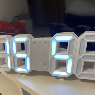 LED時計(Amazon)