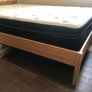 IKEAのベッドとニトリのマットレス売ります